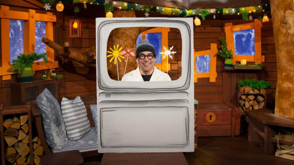 Juri stellt seinen  Wunschwetteromaten vor.