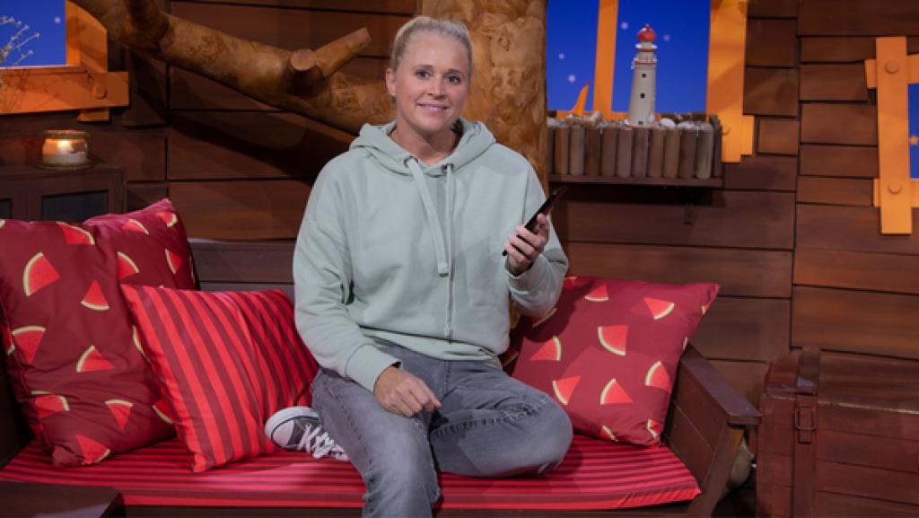 Dass eine Ampel Rot, Gelb und Grün anzeigt, das hast du bestimmt schon einmal gesehen. Aber kennst du auch eine Ampel, die Geräusche macht?