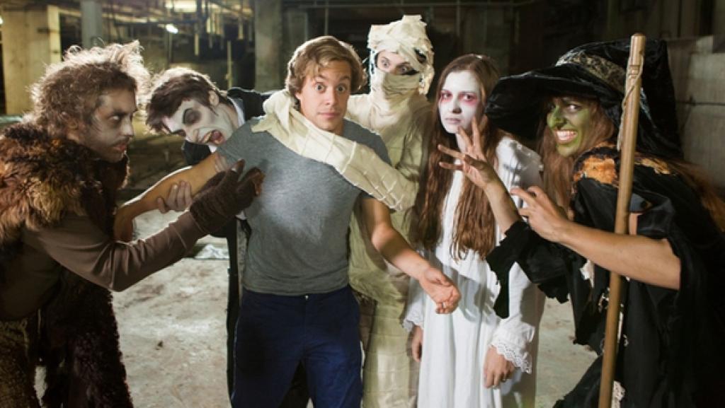 Der Angst- und Grusel-Check / Checker Tobi mit Gruselgestalten | Bild: megaherz GmbH/Florian Hopfner