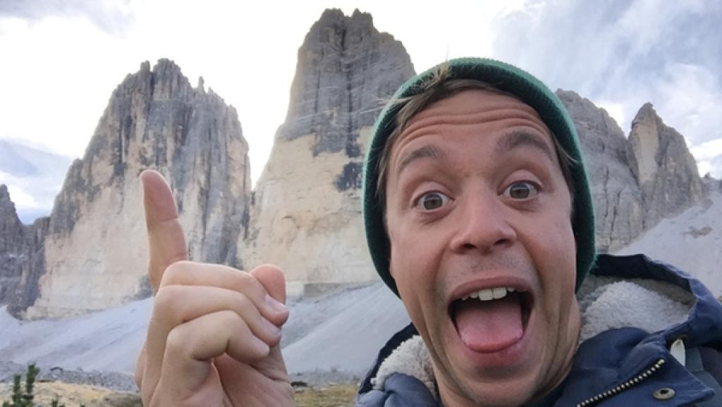 Der Hochgebirgs-Check / Tobi vor den Drei Zinnen in Südtirol | Bild: BR / megaherz GmbH / HF Hopfner