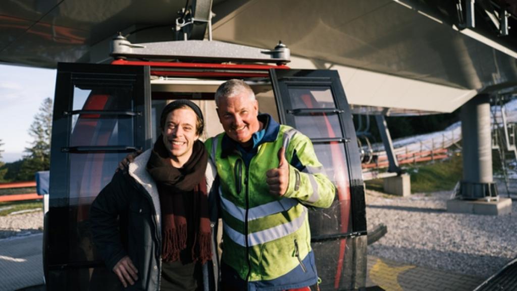Der Seilbahn-Check / Tobi und Christian (rechts) an der Alpspitzbahn in Nesselwang. | Bild: BR/megaherz gmbh/Hans-Florian Hopfner