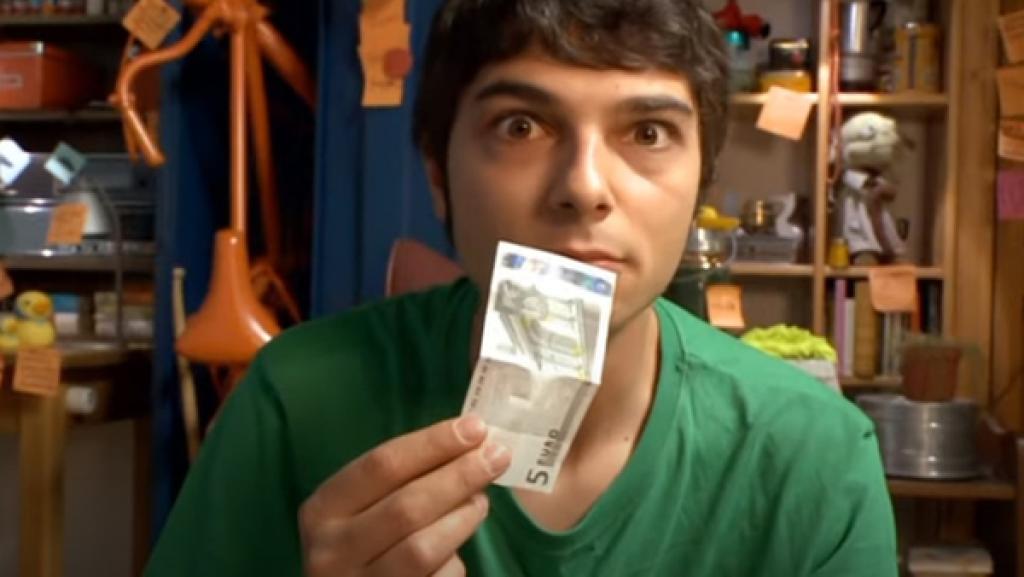 Digitalis · Geld · Orgel | Rechte: BR Folge 10 | Checker Can mit einem Geldschein | Bild: BR