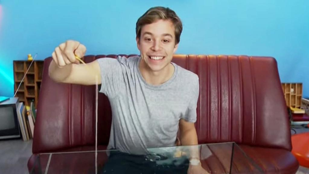 Fisch angeln · Fledermäuse · Wolkenkratzer | Rechte: BR / megaherz GmbH Fisch angeln | Fledermäuse | Wolkenkratzer (14) / | Bild: BR / megaherz GmbH