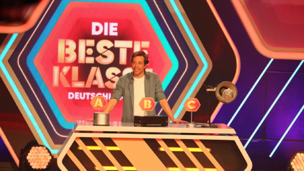 Experiment Ballonexplosion | Rechte: KiKA Experiment Ballonexplosion | Rechte: KiKA