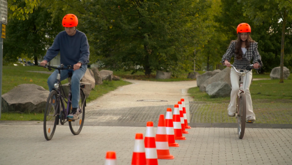 Ninis Schultag - Sport | Rechte: KiKA Ninis Schultag - Sport | Rechte: KiKA