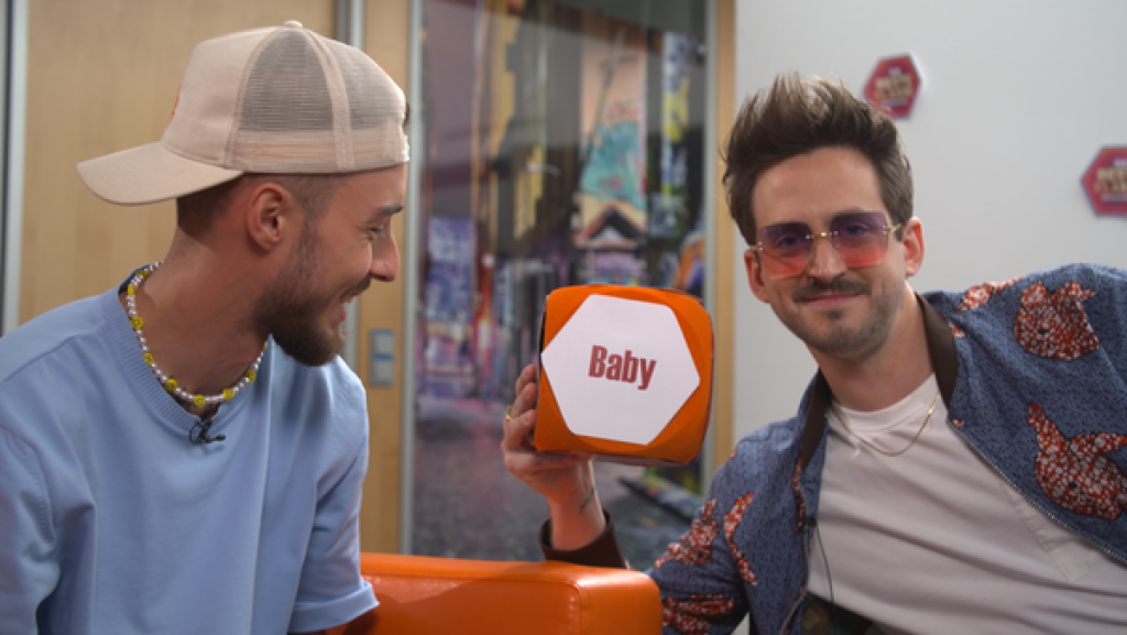 Song-Challenge mit Mario Novembre und Marti Fischer, Teil 2 | Rechte: KiKA Song-Challenge mit Mario Novembre und Marti Fischer, Teil 2 | Rechte: KiKA