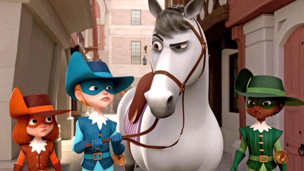 D'Artagnan, Athos und Aramis stehen in einer Gasse gemeinsam mit Mousqueton, dem Pferd von Porthos. Athos hält Mousqueton am Zügel. Das Pferd blick skeptisch drein. Alle schauen fragend auf das Pferd.