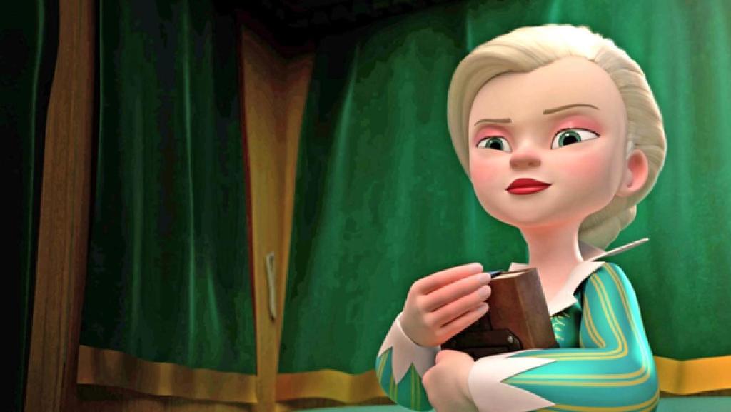 Milady sitzt mit verschwörerischem Blick in einer abgedunkelten Kutsche. Sie hält ein Buch fest umschlungen vor ihrem Oberkörper.