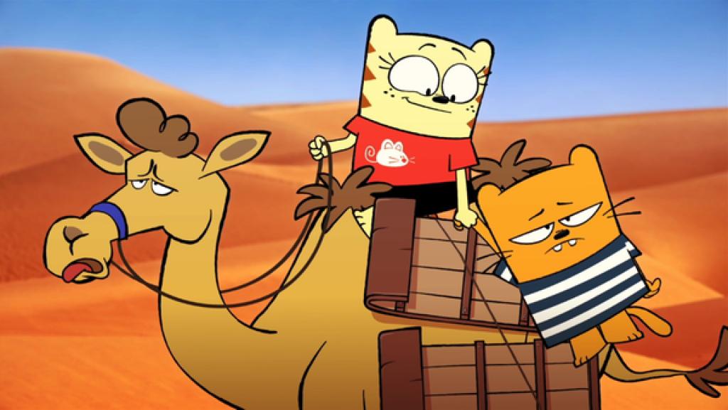 Ollie und Moon sind mit ihren Schlitten im Gepäck in der Sahara unterwegs.