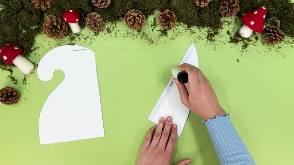 Kostenlose Bastelanleitung zum Herunterladen: Nähe deine eigene Schlumpfmütze!