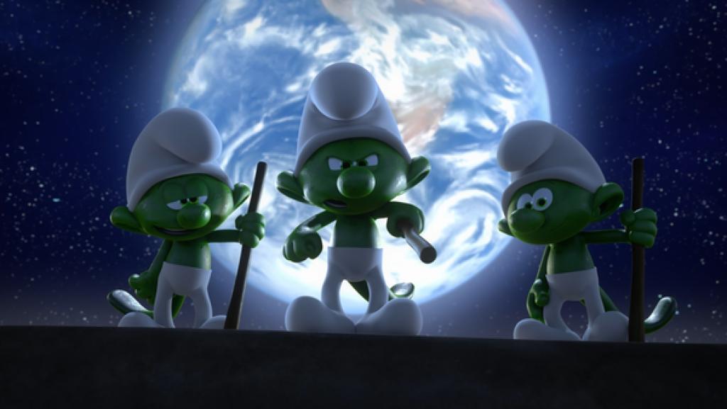 Auf dem Mond begegnen die Schlümpfe drei der Mondbewohnern, die wie grüne Schlümpfe aussehen.