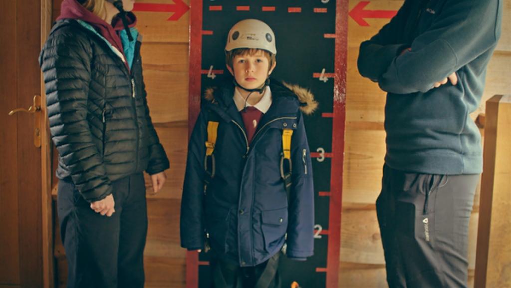 Rechte: SR/S4C Wales Eifion ist zu klein für den Hochseilgarten.