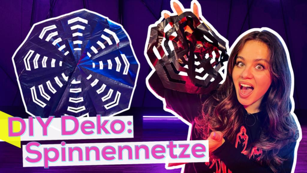 Bildmontage: Rechts Sarah. Hält gebasteltes Spinnennetz hoch. Rechts ein ausgebreitetes Netz.