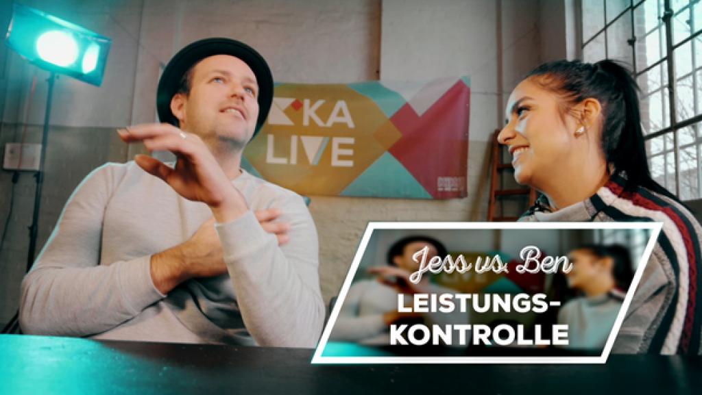 Endlich-Freitag-Video: Jess vs. Ben: Leistungskontrolle | Rechte: KiKA Endlich-Freitag-Video: Jess vs. Ben: Leistungskontrolle | Rechte: KiKA