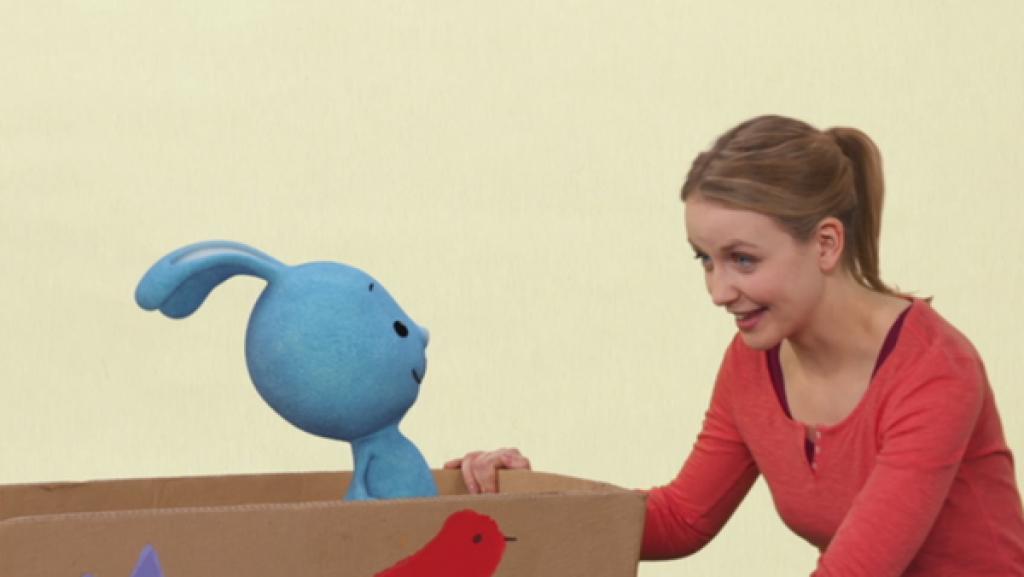 Eine Kuh auf dem Misthaufen | Rechte: KiKA Kikaninchen in der Kiste redet mit Anni