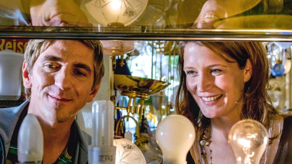 Licht | Rechte: ZDF Fritz und eine Lampen-Verkäuferin