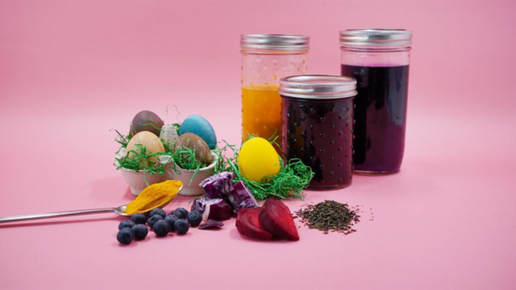 Eier färben ganz natürlich | Rechte: KiKA Mit Naturmaterilien gefärbte Eier