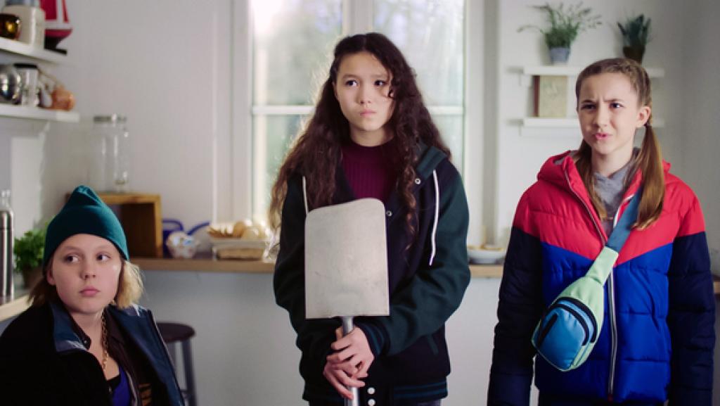 Schloss Einstein & Die Pfefferkörner - Auf Gangsterjagd (4) | Rechte: Saxonia Die Falle schnappt zu. Jetzt müssen Pfefferkörner und Einsteiner eine Entscheidung treffen. Dabei bemerken sie nicht, wie sie belauscht werden.