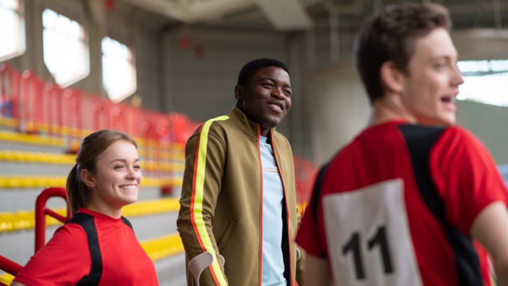 Ganz Einstein ist im "Sprintfieber". Die Mitteldeutsche Meisterschaft steht an und ausgerechnet Coach Badu gefährdet den Sieg. 