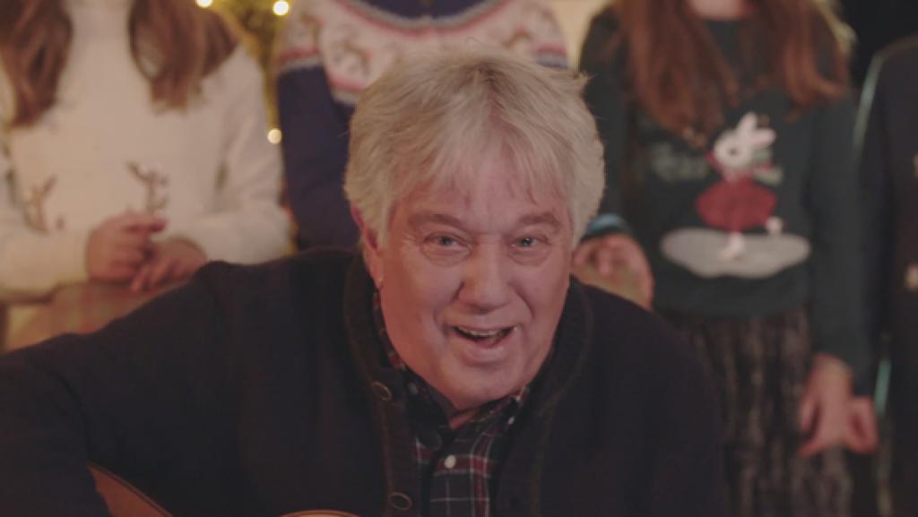 Rolf Zuckowski mit "In der Weihnachtsbäckerei" | Rechte: KiKA Rolf Zuckowski mit "In der Weihnachtsbäckerei" | Rechte: KiKA