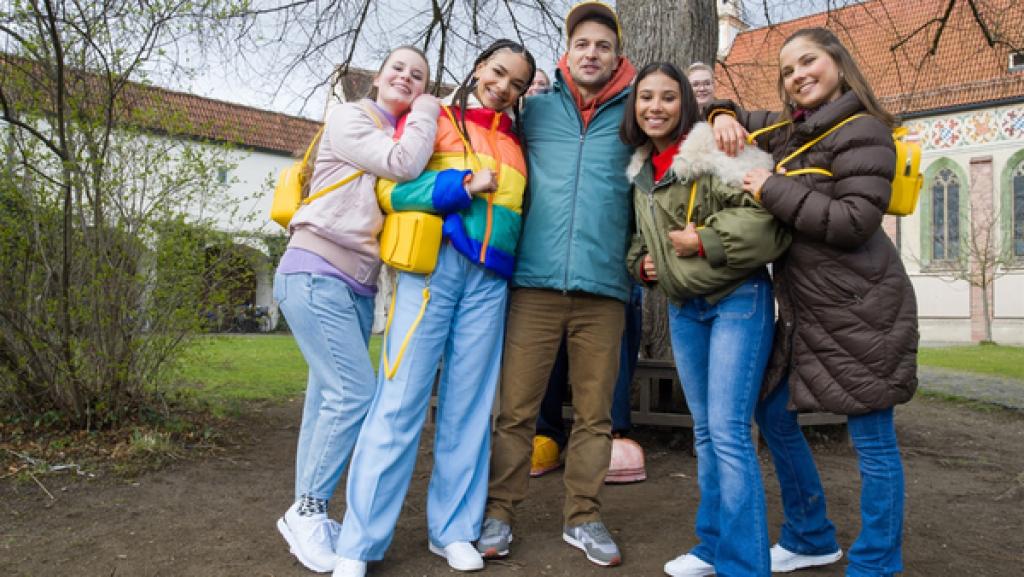 Die TanzAlarm Kids sind mit Simon sagt unterwegs.