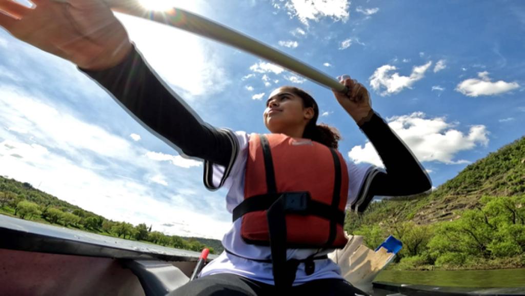 Tigerenten-Reporterin Filipa im Kajak auf der Mosel