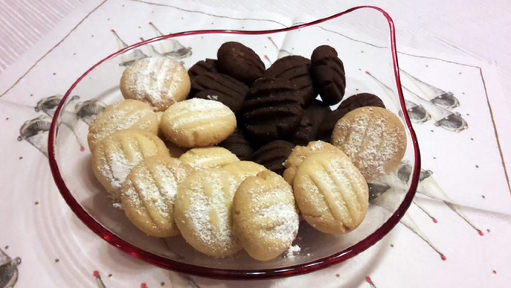 Gabelplätzchen | Rechte: KiKA Gabelplätzchen in einer Schale