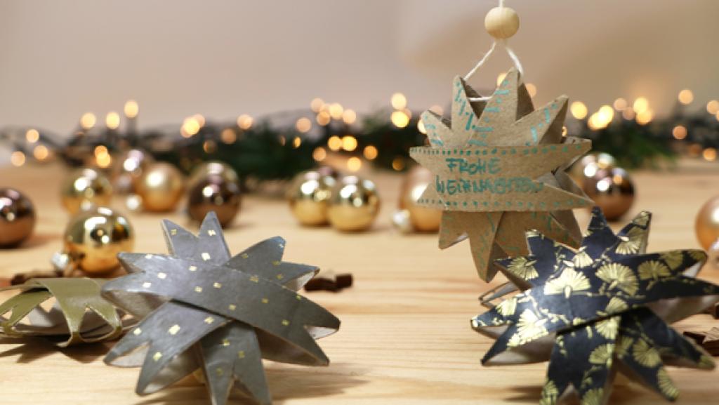 Sterne aus Papierrollen | Rechte: KiKA Weihnachtsdeko aus Papierrollen