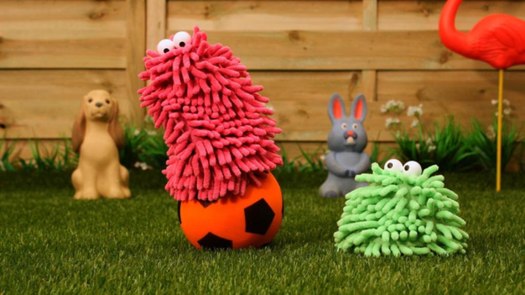 Folge 21. Keramikkicker: Figuren und Ball für den Kicker sind schon da